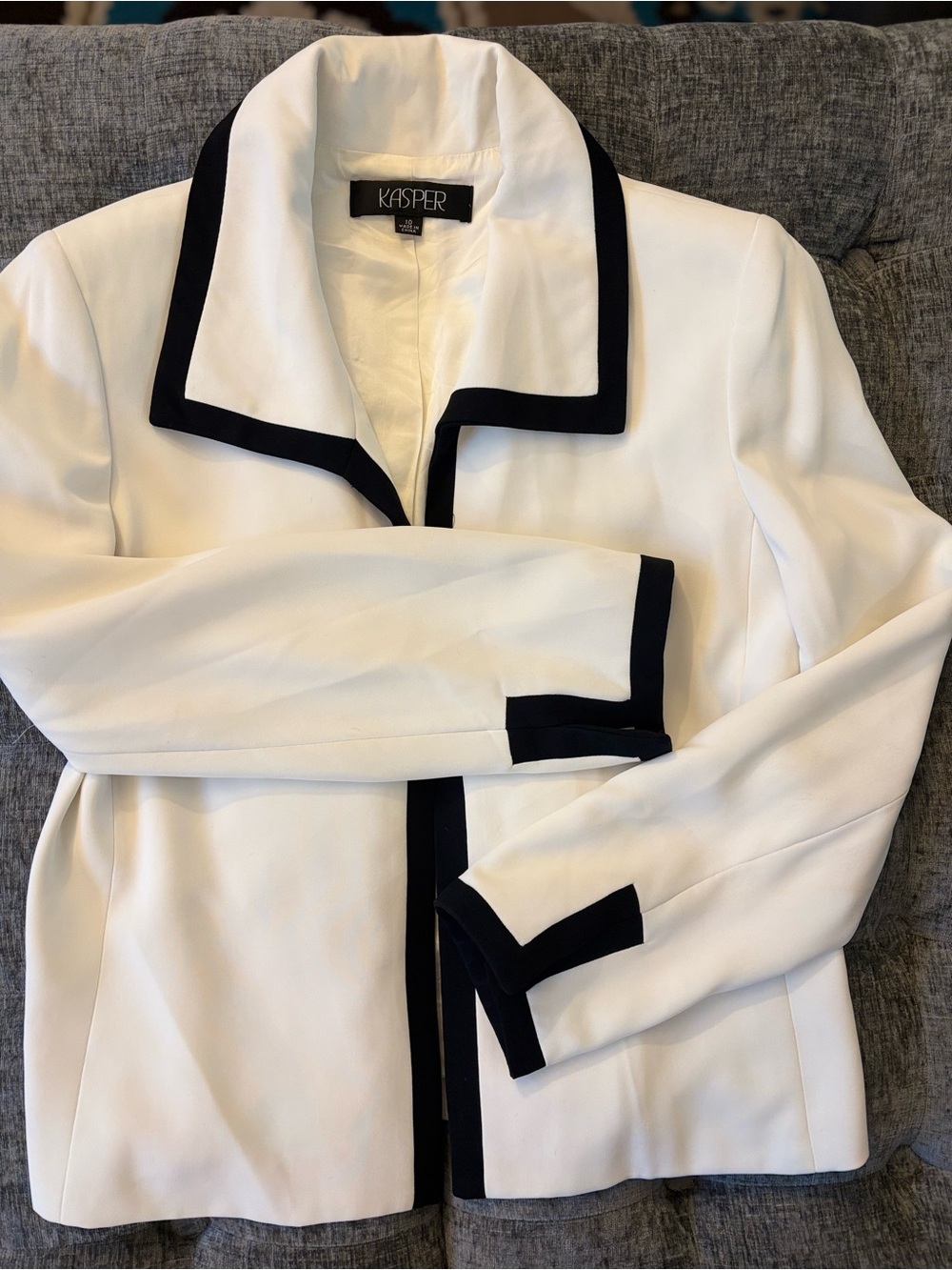 Kasper White Jacket with Black Trim